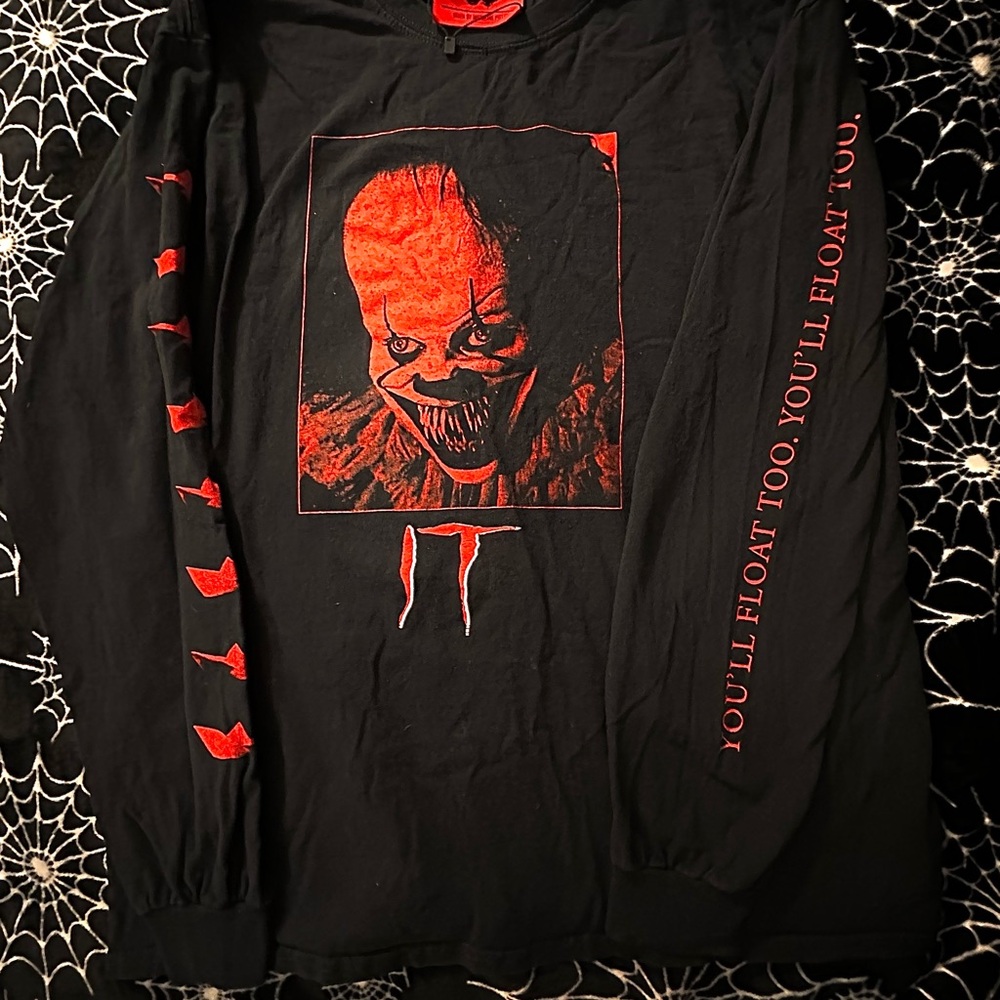 Vixen by Micheline Pitt IT Long Sleeve Tee